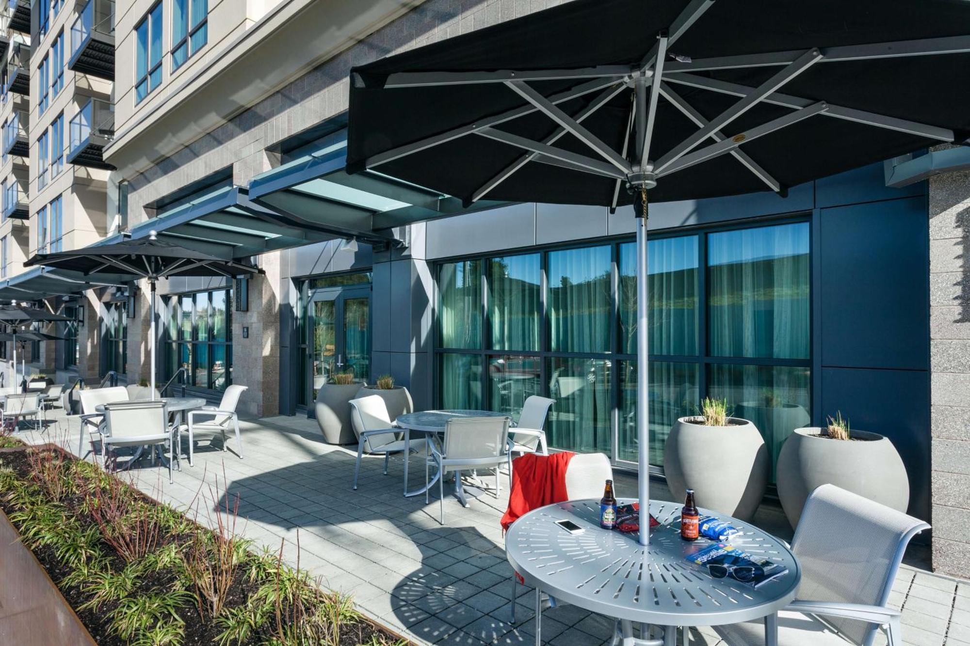 Hampton Inn & Suites By Hilton Seattle/Northgate מראה חיצוני תמונה