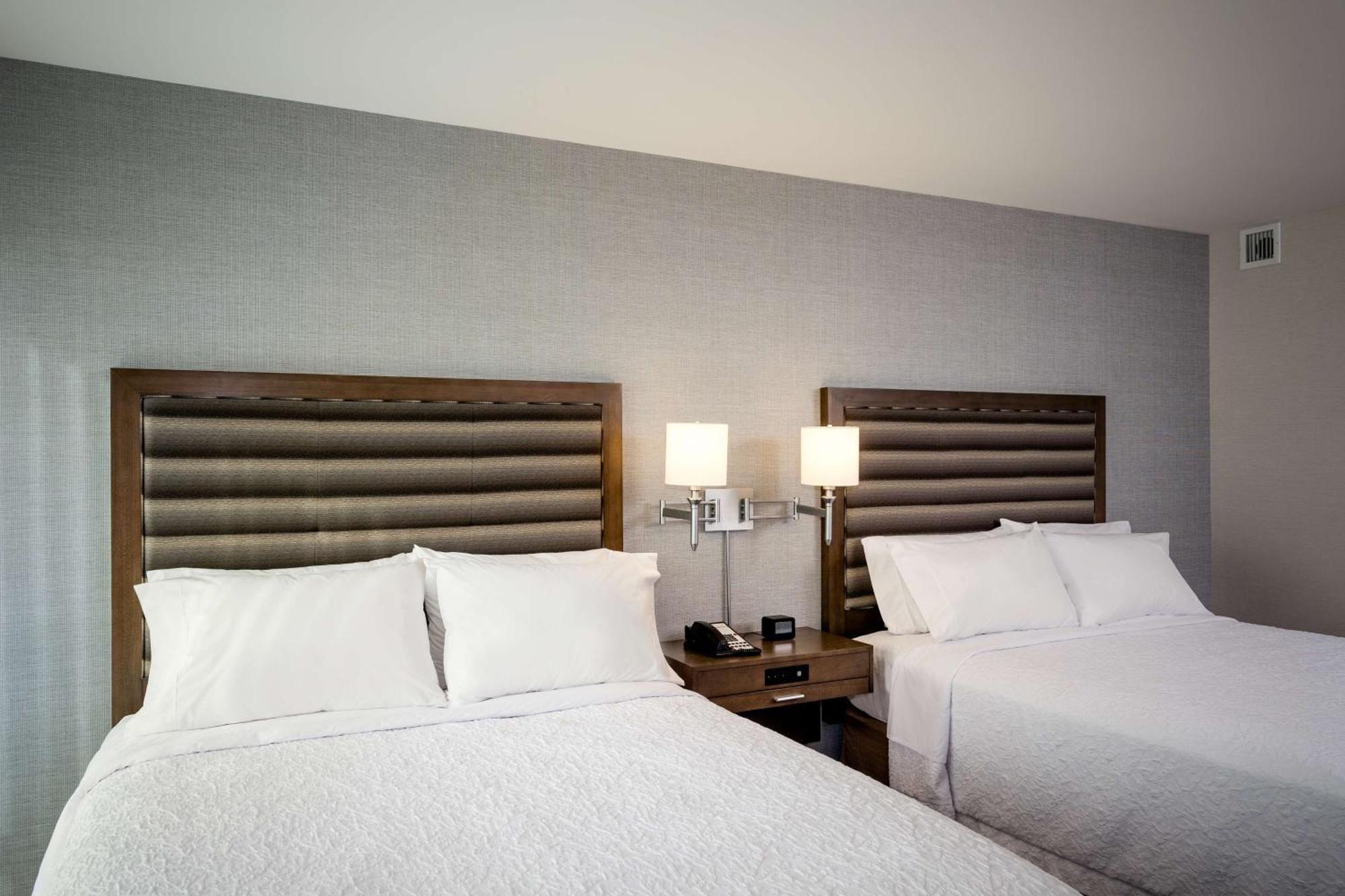 Hampton Inn & Suites By Hilton Seattle/Northgate מראה חיצוני תמונה